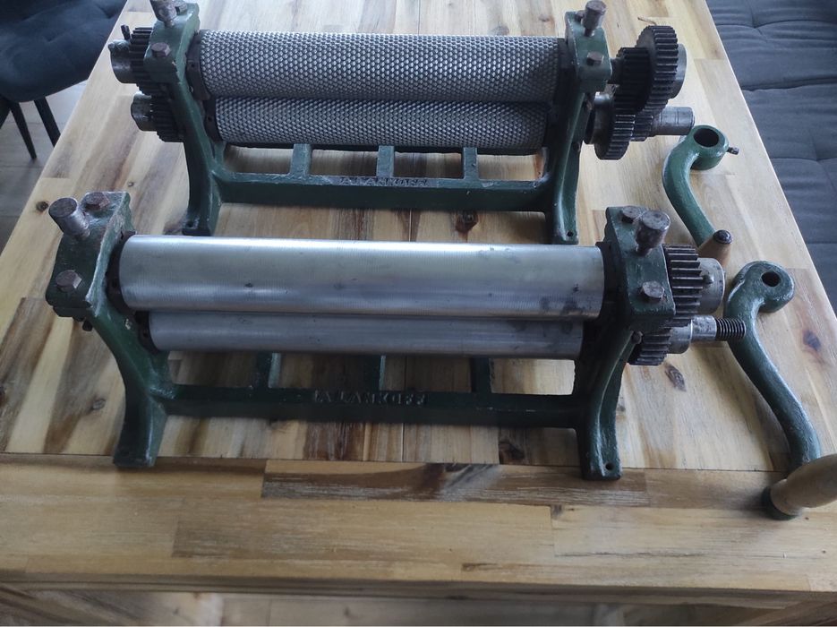 Walce do węzy pszczelej