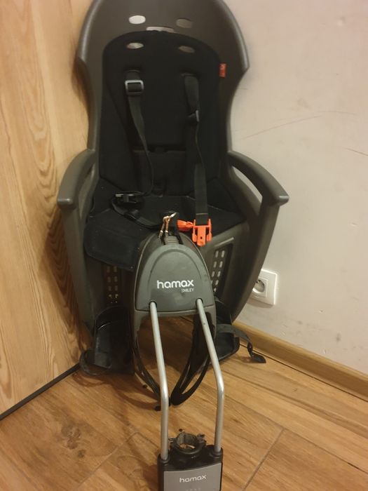 Fotelik rowerowy tylny Hamax Smiley z Zabezpieczeniem antykradzieżowym