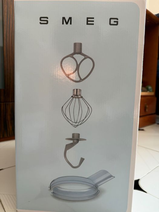 Robot de Cozinha Batedeira Smeg 800 W 4,8 Litros Vermelha NOVA selada