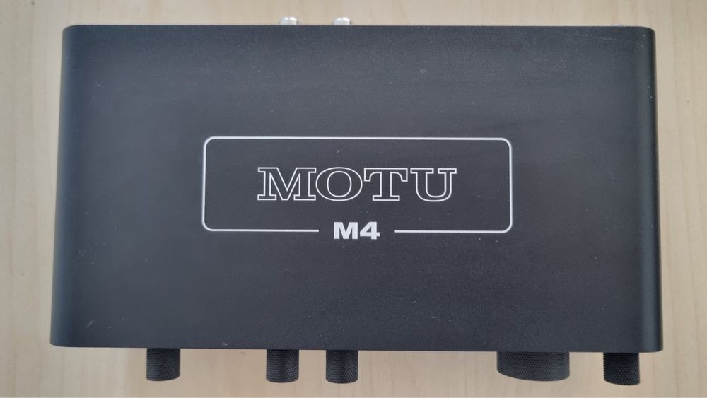 Interfejs MOTU M4
