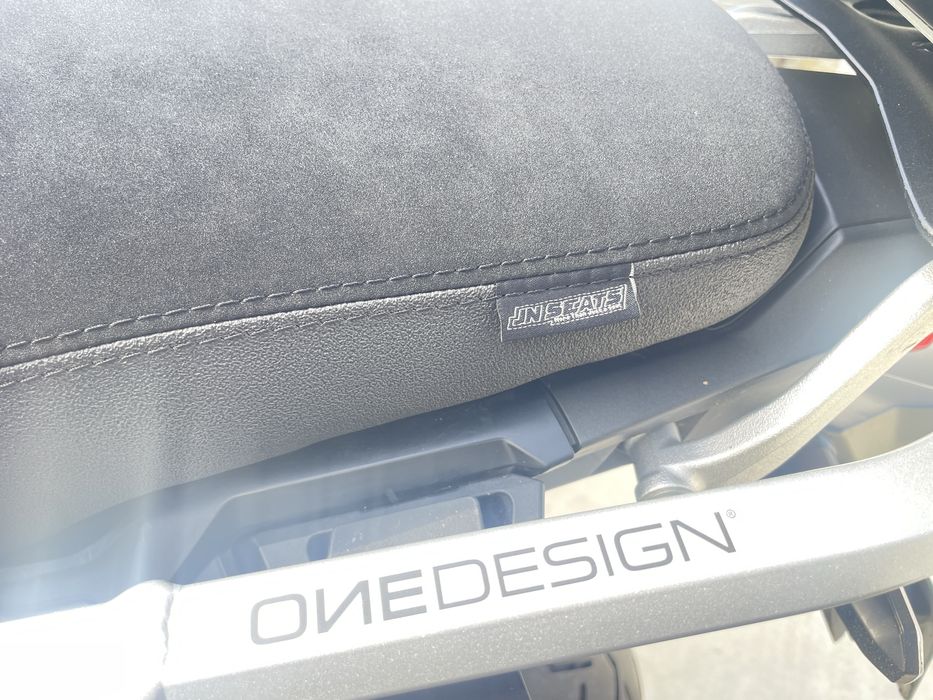 Honda África twin 1100