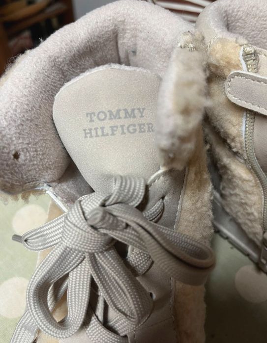 Botas Tommy Hilfiger 39 com fecho de lado