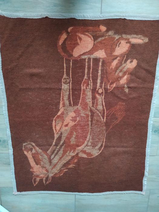 Kocyk koc pled źrebak  PRL vintage