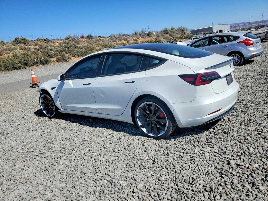 Tesla Model 3 2018