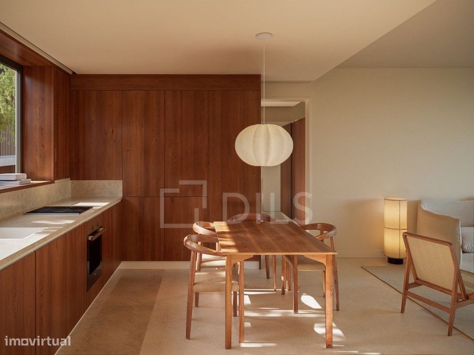 Apartamento T3 com piscina em novo empreendimento na Aroeira