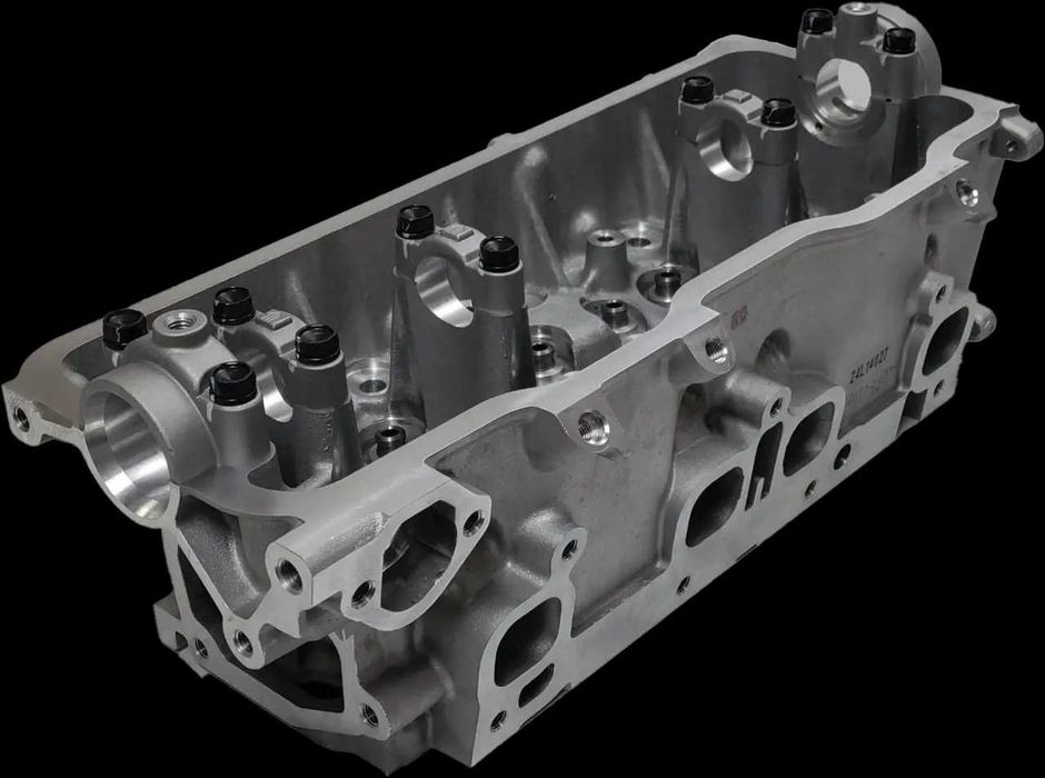 Головка блока циліндрів (ГБЦ) Toyota Corolla 2E CAM 1110119166 11101-19156