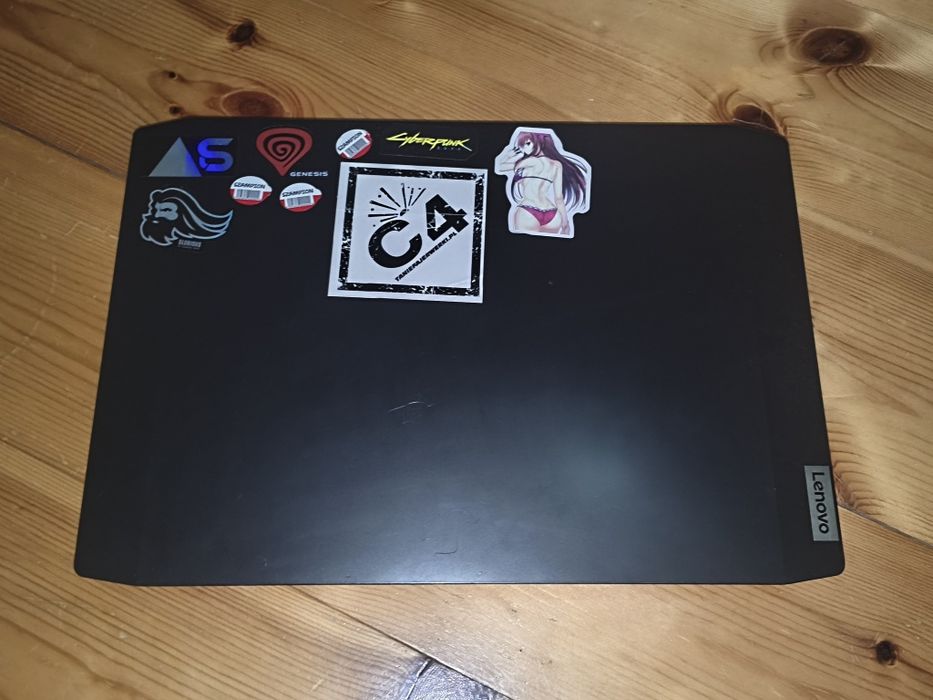 Gamingowy laptop lenovo ideapad gaming 3 z ryzen 5 4600h gtx 1650 16GB ram DDR4 i 256GB pamieci