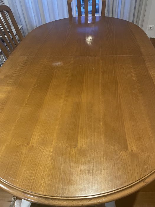 Mobília sala com móvel , mesa e 6 cadeiras