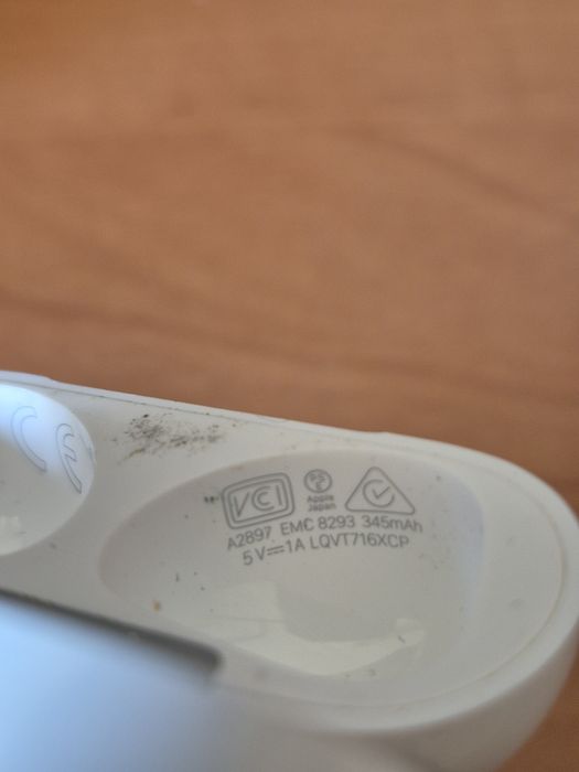 Кейс Airpods Б/В