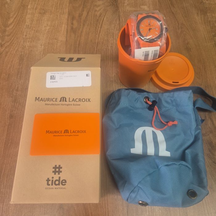 Maurice Lacroix Aikon Tide orange black