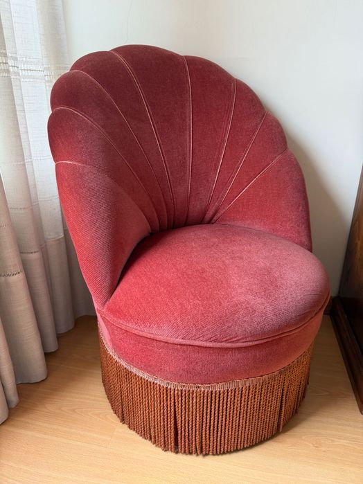 cadeirão vintage veludo estilo concha