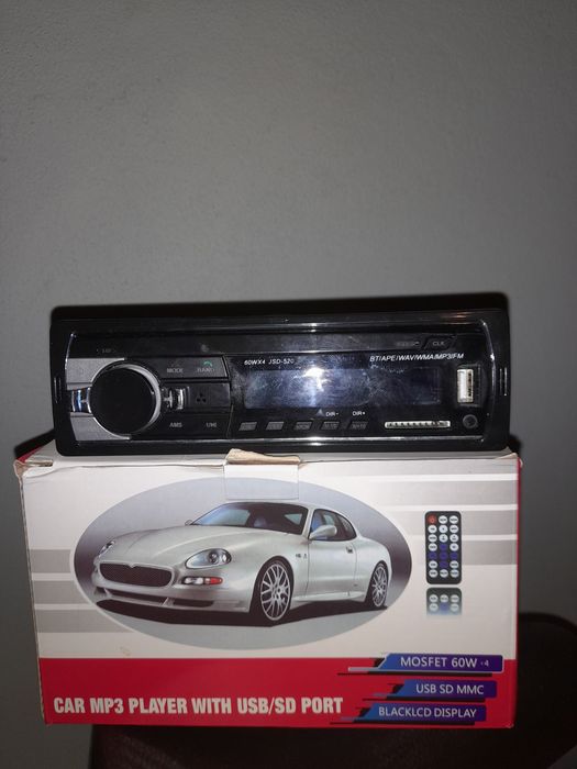 Radio automóvel jsd