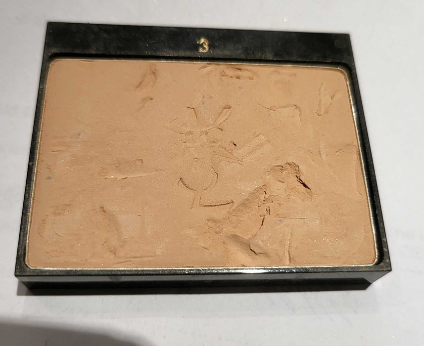 YSL puder matt touch compacte nr 3