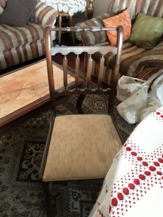 Mobília de sala em mogno