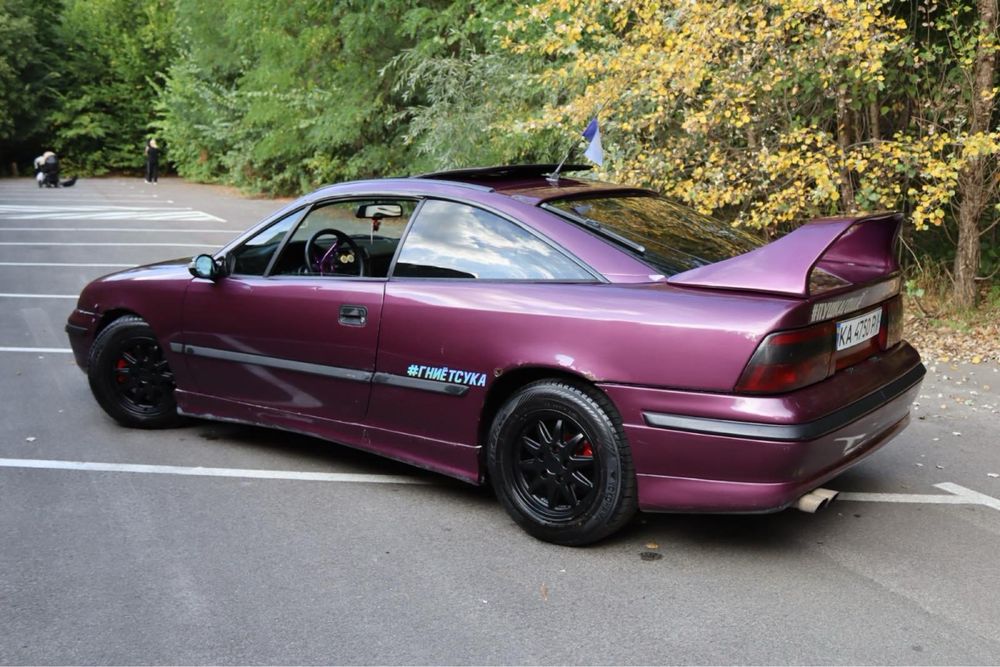 Продам Opel Calibra