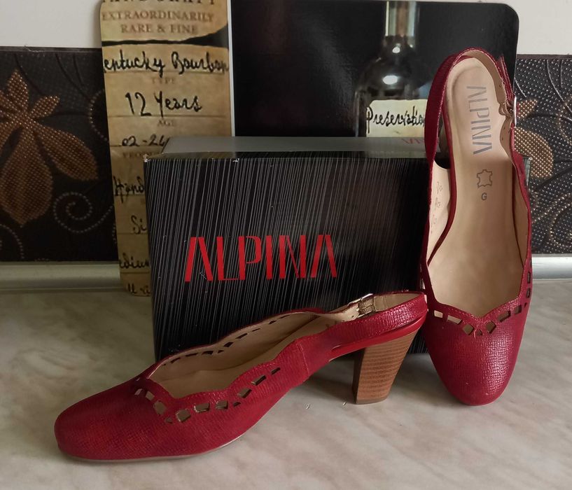 Женские бордовые босоножки Alpina. Стелька 25.5 см. Цена 300 грн