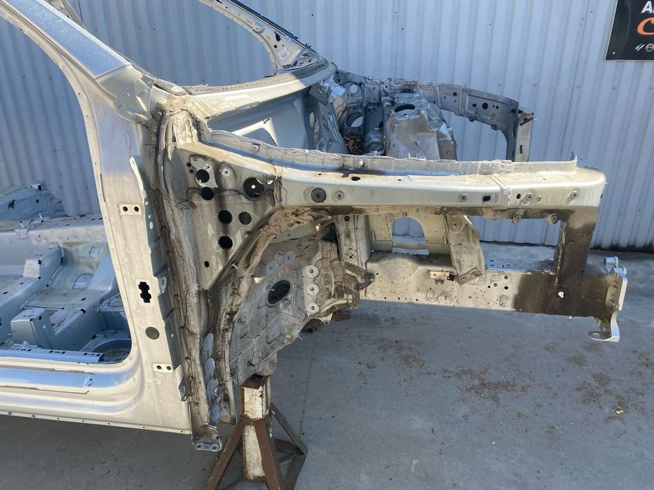 Кузов Четверть Права Ланжерон Ауді Кю7 4М Audi Q7 4Л Розборка