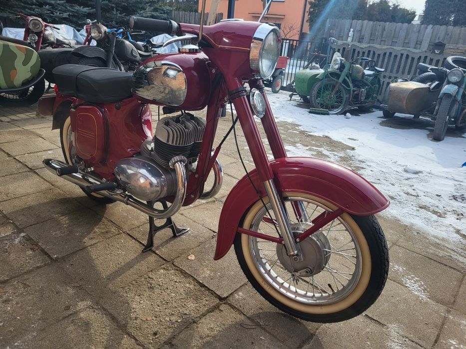 Jawa 350 / 360 jawa panelka