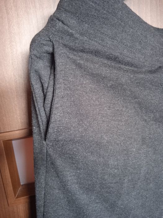 Damskie spodnie rozm.l