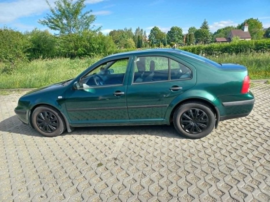 Volkswagen BORA // Benzyna // Przegląd maj 2027 //  Hak //