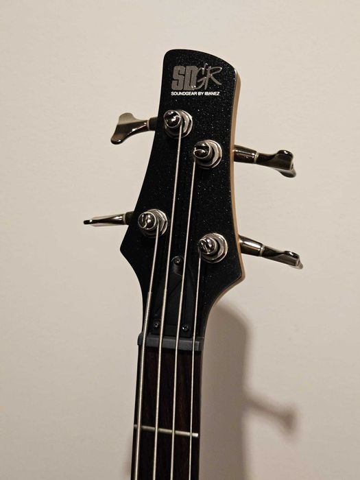 Ibanez SR300 Iron Pewter, baixo activo, 5 piece maple neck
