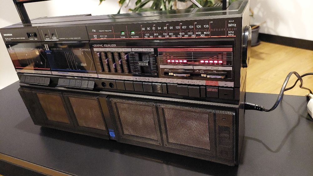 Uniwersum ctrl 2076