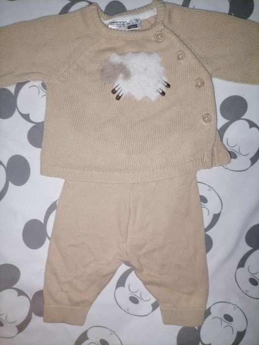 Conjunto blusa e calças