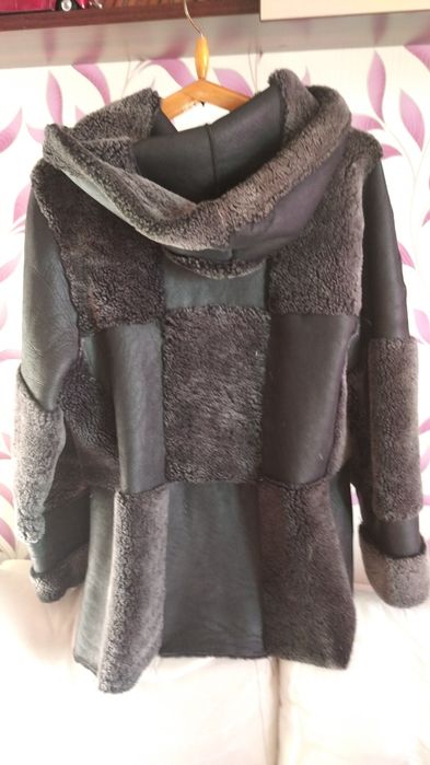 Дубленка женская.