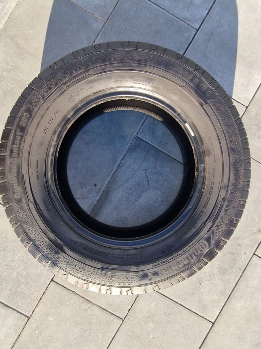 Opona CONTINENTAL 235/65 R16C ContiVanContact 200