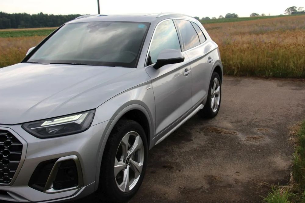 Audi Q5 2.0 265KM,S-LINE,Car play,Bang Olufsen ,Hak,Serwisowana