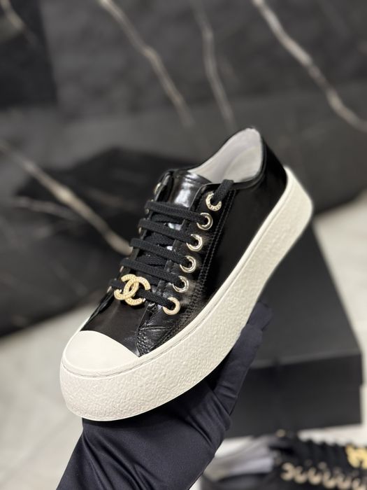 Trampki Chanel black leather