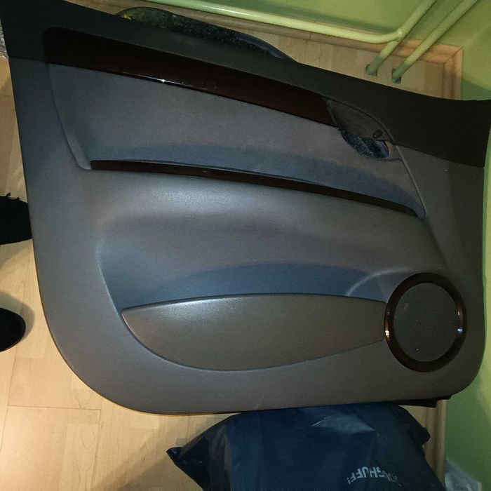 OKAZYJNIE FIAT CROMA tapicerka boczki kpl.