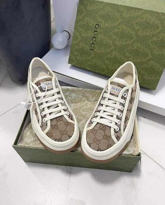 Trampki Gucci nowe rozmiar 41 -26 cm ,orginalny karton