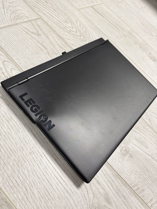Ноутбук Lenovo legion Y540