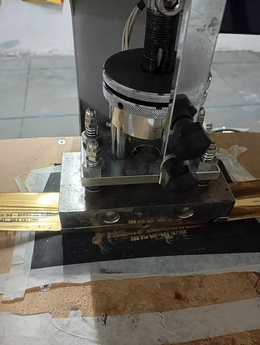 Máquina de gravar a quente