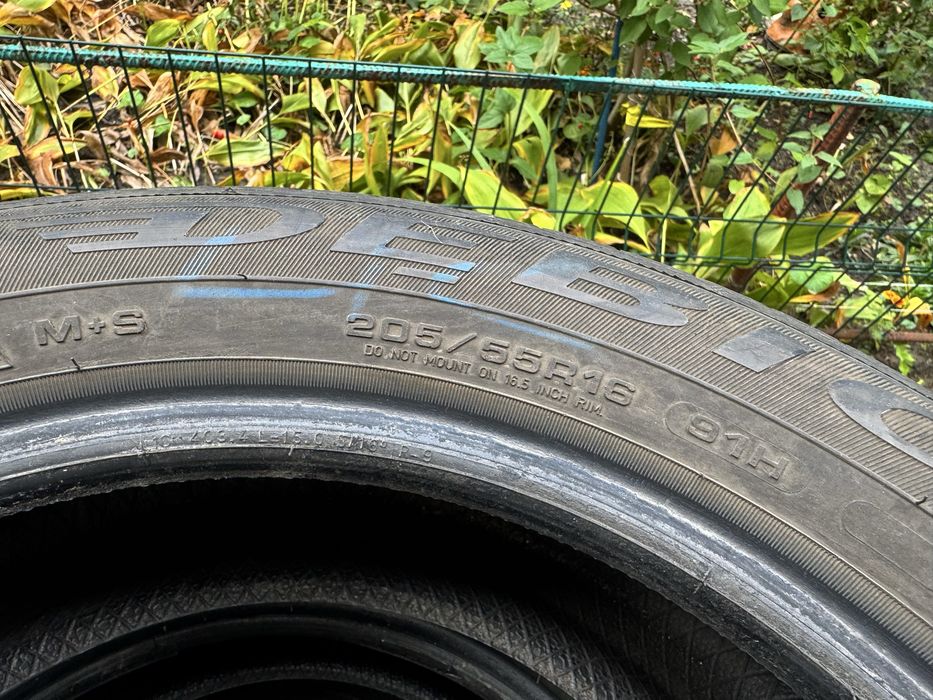 Debica 205 55 R16 зима