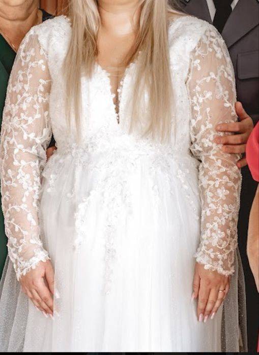 Suknia ślubna plus size