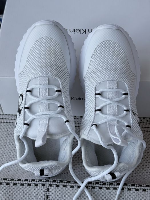 Calvin Klein 38р кросівки