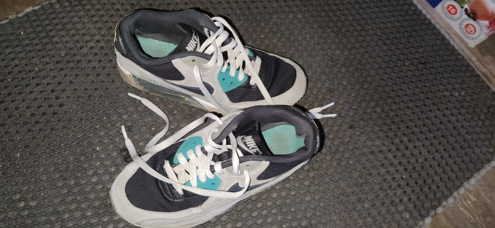 Кросівки жіночі Nike air Max, Puma