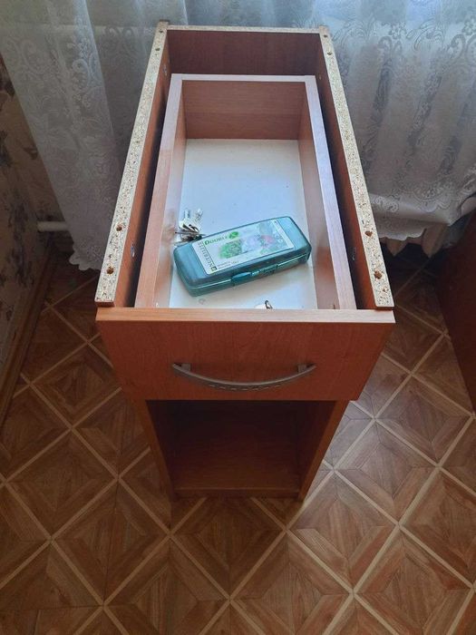 Стол компьютерный с двумя столешницами