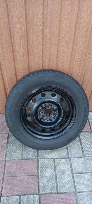 Комплект дисків 4х114,3, діаметр 67,1; гума Michelin Energy 195/65/15R