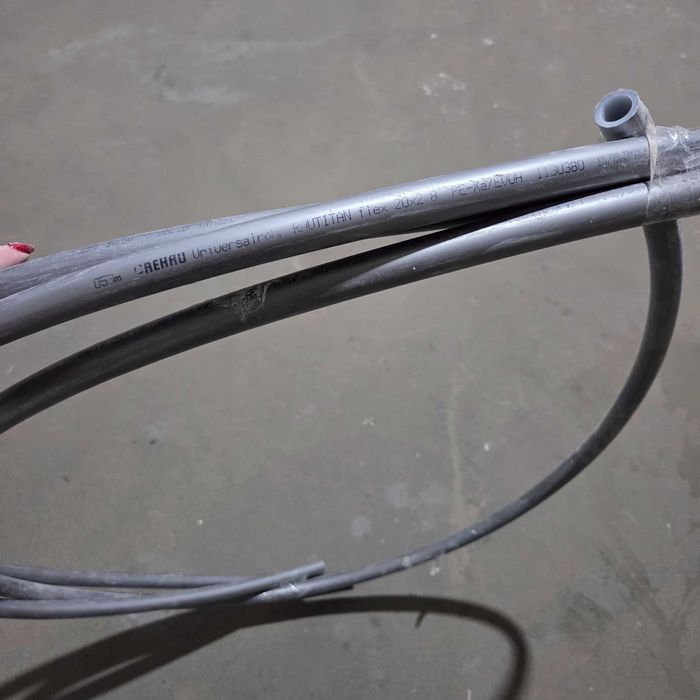 Труба Rehau 25х3.5; 20*2.8;  16,2x2,6 остатки, шланг для воды