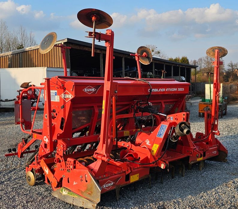 Agregat uprawowo-siewny KUHN COMBILINER INTEGRA 3003