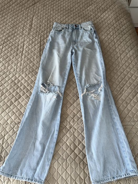 Джинси жіночі рвані на колінах