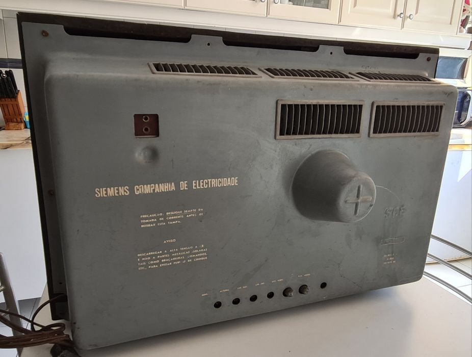 Televisão Vintage Siemens