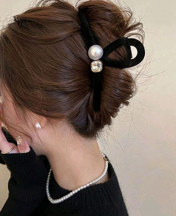 Klamra motylek z kryształkami