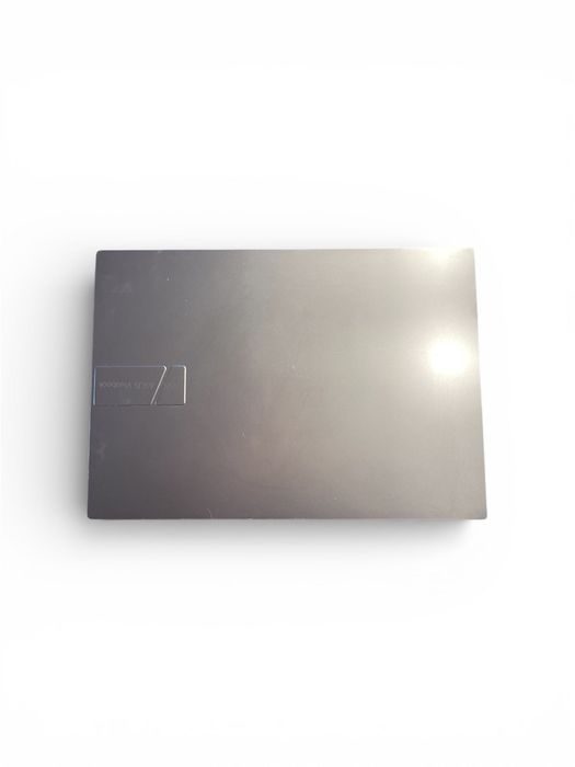 Asus Portátil ASUS Vivobook 16'' - Intel Core i7 RAM: 16 GB - 512 GB