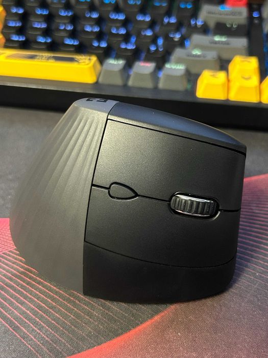 Бездротова вертикальна мишка Seenda