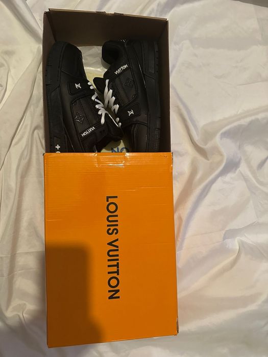 Louis Vuitton Trainers 41