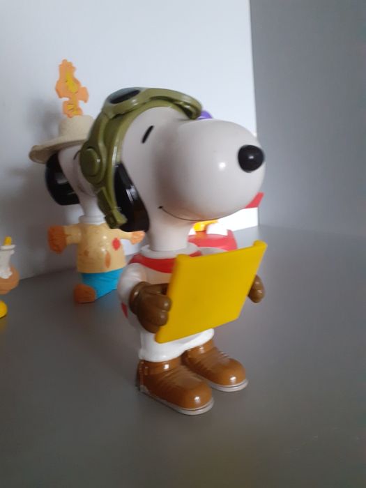 Snoopy figurki z McDonald